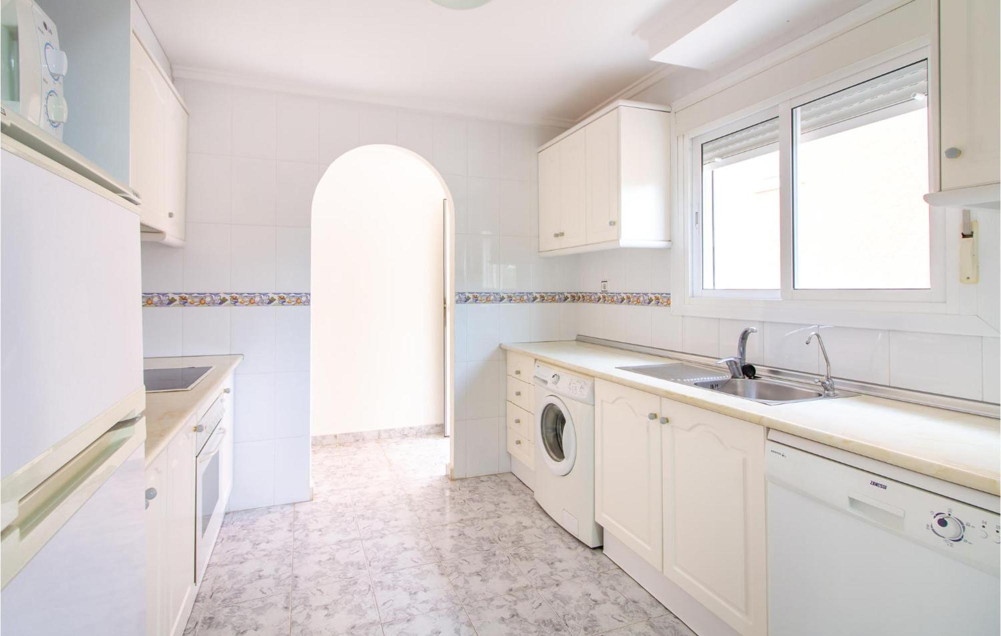 Beautiful Home In Gran Alacant With Kitchen Santa Pola Esterno foto