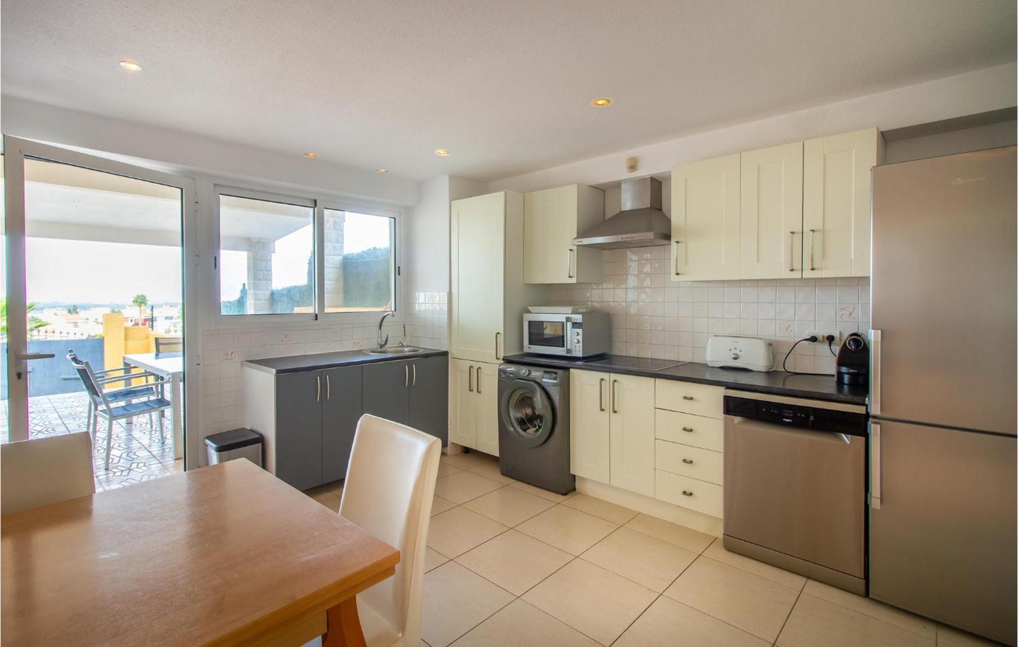 Beautiful Home In Gran Alacant With Kitchen Santa Pola Esterno foto