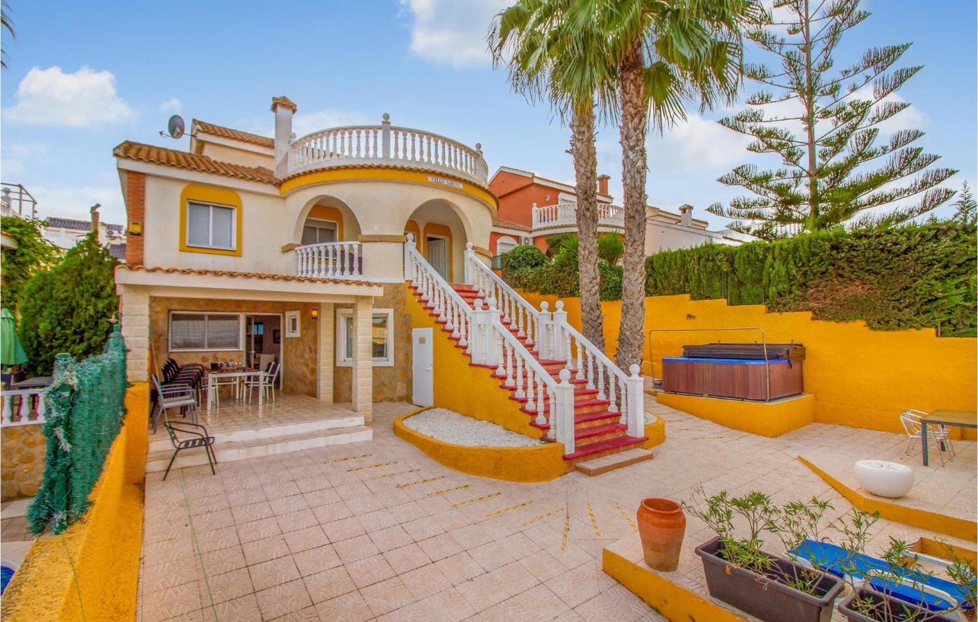 Beautiful Home In Gran Alacant With Kitchen Santa Pola Esterno foto
